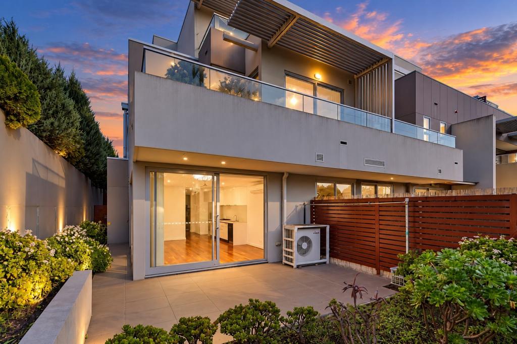 114/326-328 Burwood Hwy, Burwood, VIC 3125