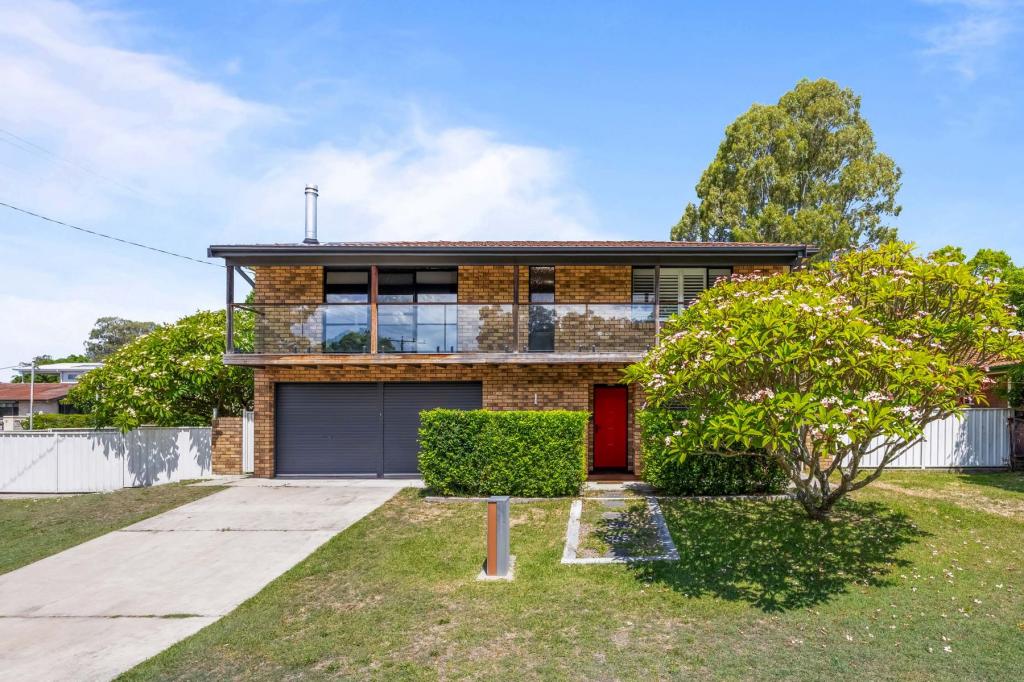 1 Angela Cl, Carey Bay, NSW 2283