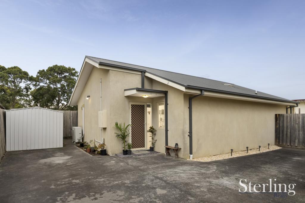2/20 Centenary Cres, Werribee, VIC 3030