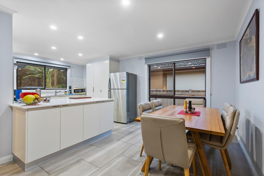 18 John St, Altona North, VIC 3025