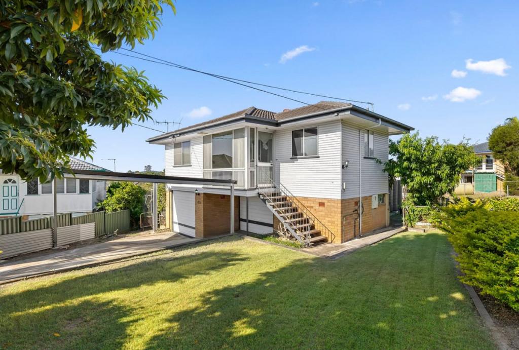 45 Koumala St, Mansfield, QLD 4122