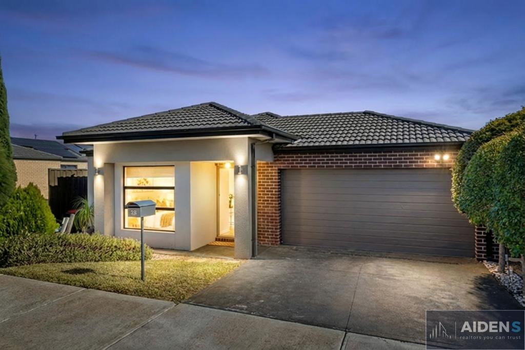 25 Duloe Rise, Cobblebank, VIC 3338