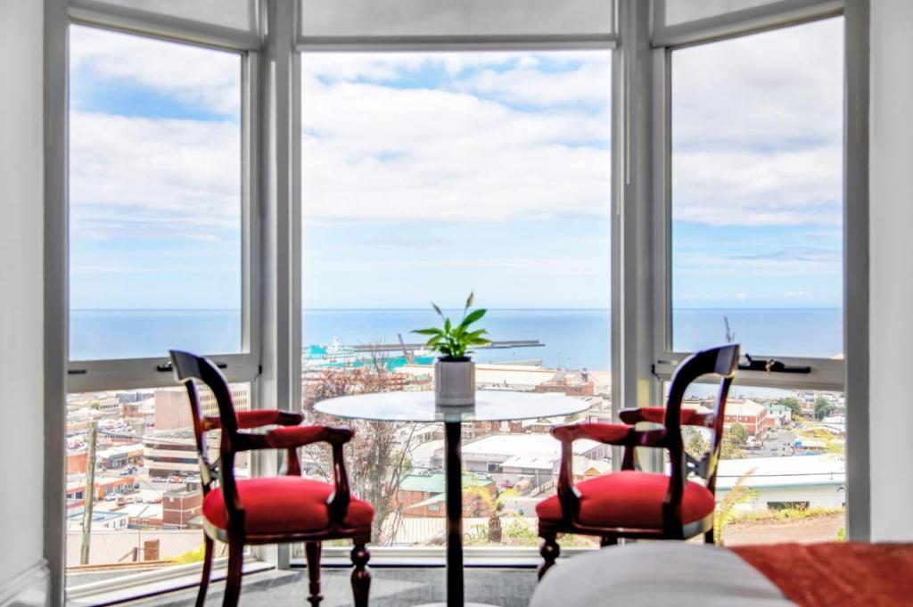 24 View Rd, Burnie, TAS 7320