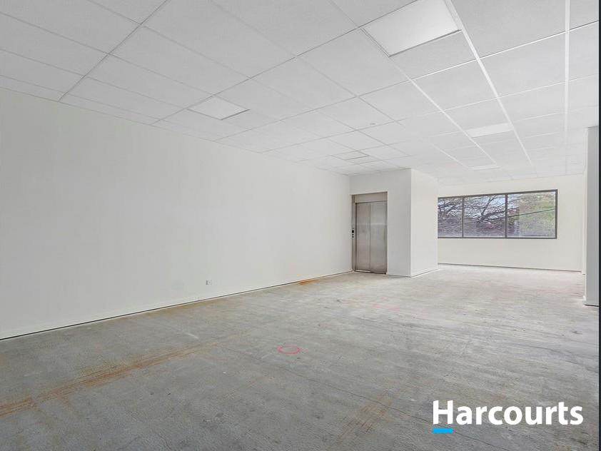 12 Brentford Sq, Forest Hill, VIC 3131