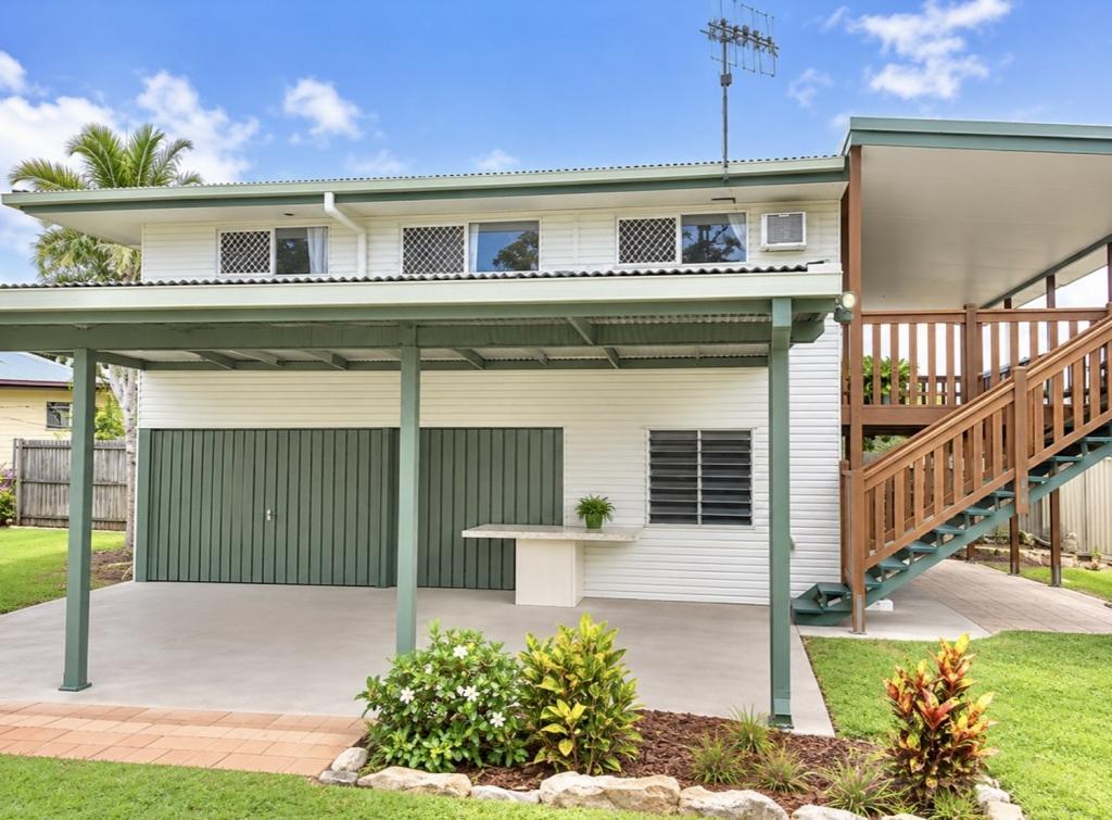 22 Herbert Ct, Moranbah, QLD 4744