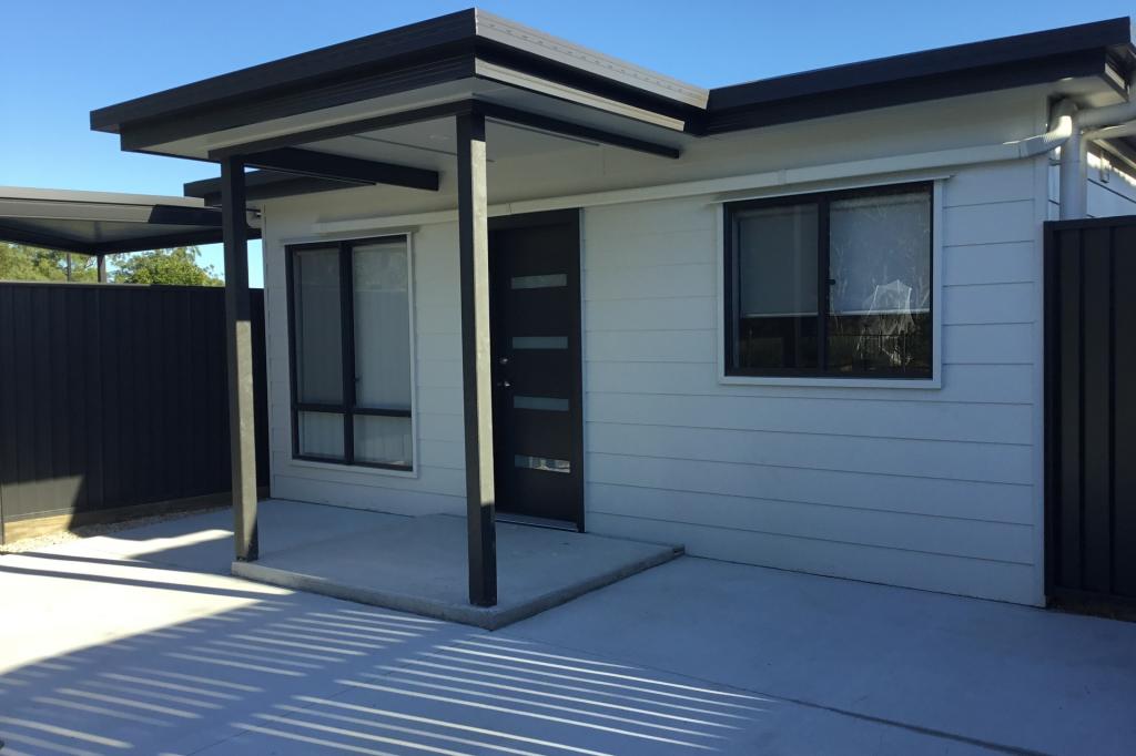 85A BURNETT DR, HOLMVIEW, QLD 4207