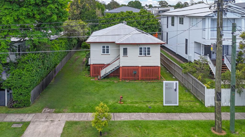 102 Orana St, Carina, QLD 4152