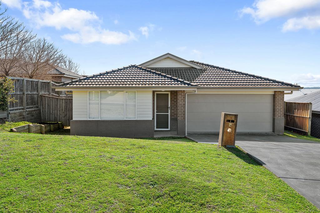 4 Glider Cl, Aberglasslyn, NSW 2320