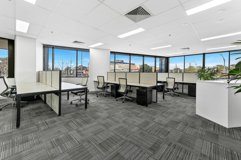 404/39 KINGSWAY, GLEN WAVERLEY, VIC 3150