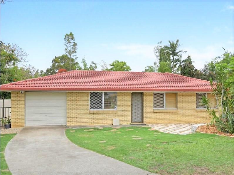 14 Jamberoo St, Springwood, QLD 4127