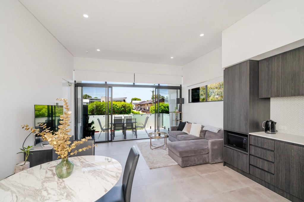 2/12 Anderson St, Mount Hawthorn, WA 6016