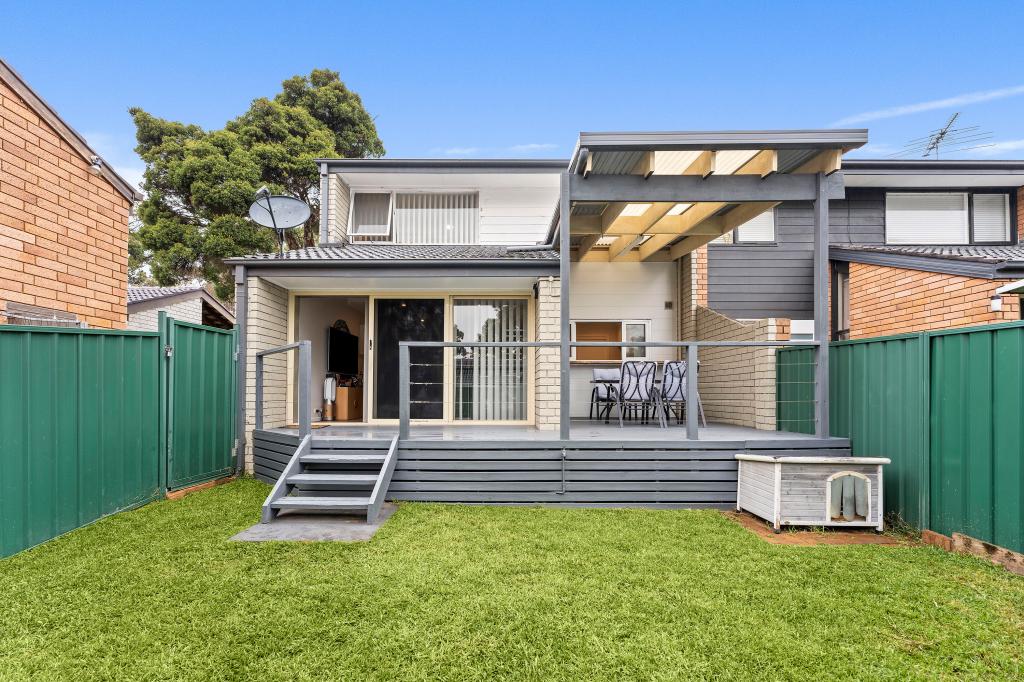 201 St Johns Rd, Bradbury, NSW 2560