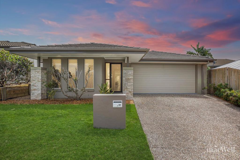 31 Schooner Cct, Manly West, QLD 4179