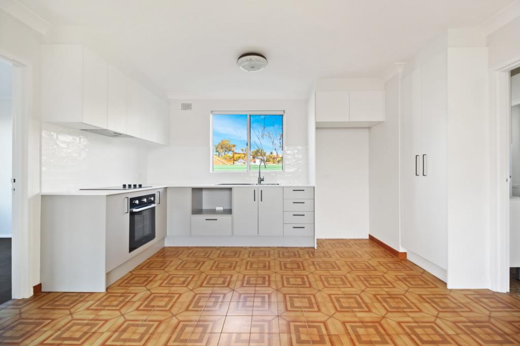 1/44 Gilmore St, West Wollongong, NSW 2500