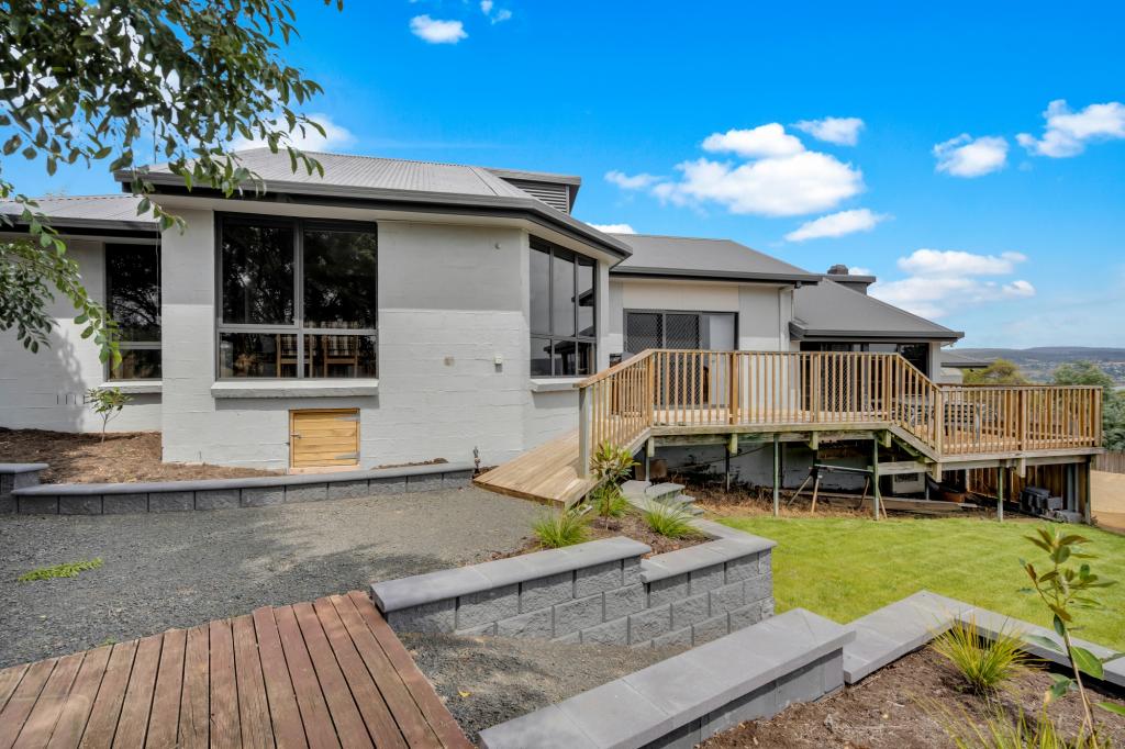 53 Roberts Cres, Newnham, TAS 7248