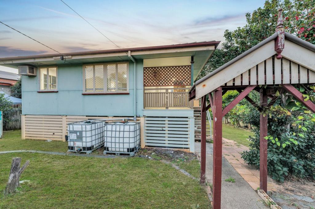 52 Avon St, Leichhardt, QLD 4305