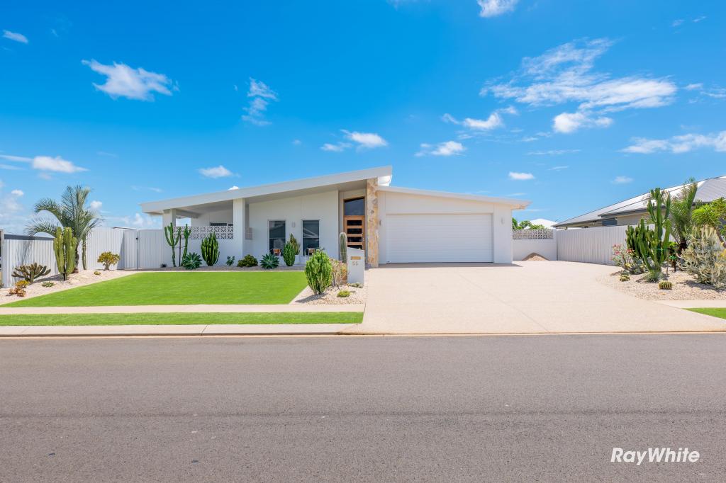 55 Chantilly St, Bargara, QLD 4670