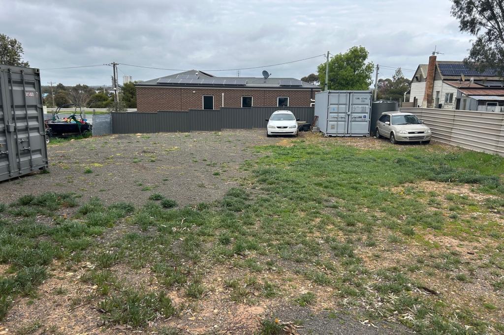 25 Barkly St, Dunolly, VIC 3472