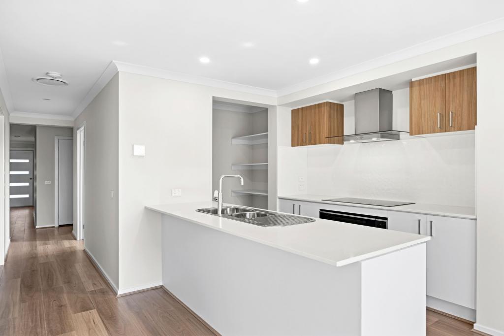 31 Skipper Ave, Lara, VIC 3212