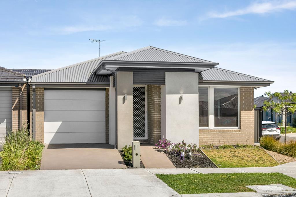 10 Bowenia Ave, Craigieburn, VIC 3064