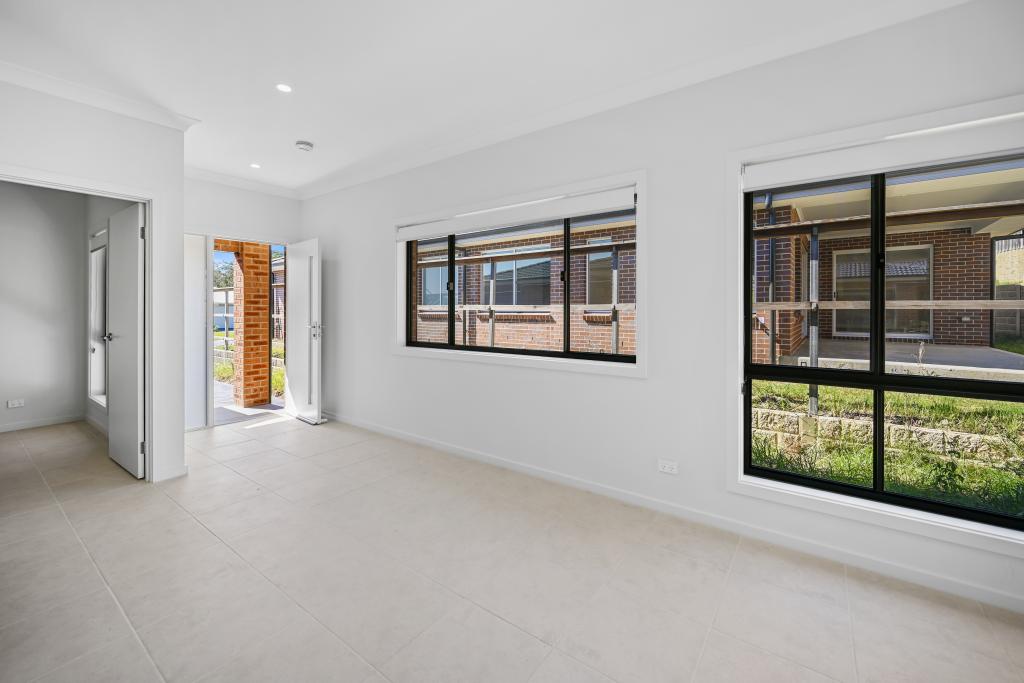 35a Silverwisp Rd, Chisholm, NSW 2322