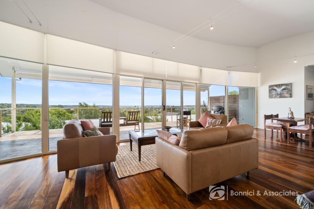 16 Warner Rd, Beechworth, VIC 3747