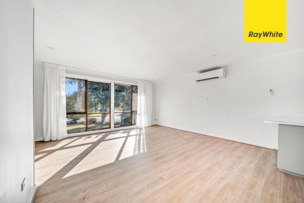 1/8 Cambridge St, Cook, ACT 2614