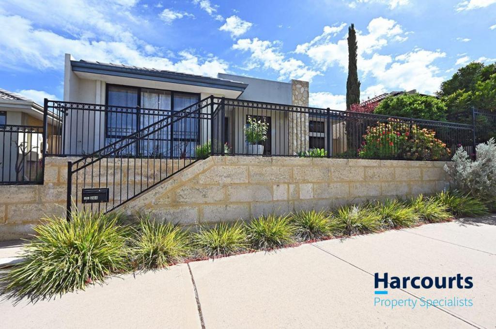 284 Camborne Pkwy, Butler, WA 6036