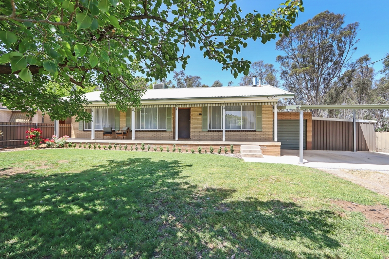 604 Krautz St, Lavington, NSW 2641