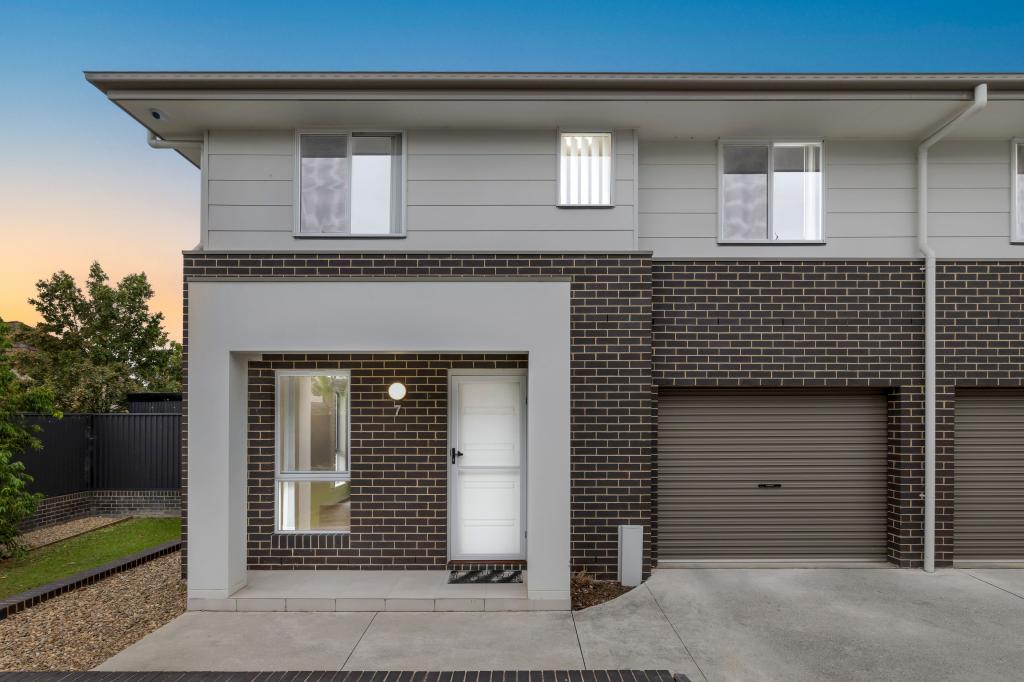 7/49 Canberra St, Oxley Park, NSW 2760