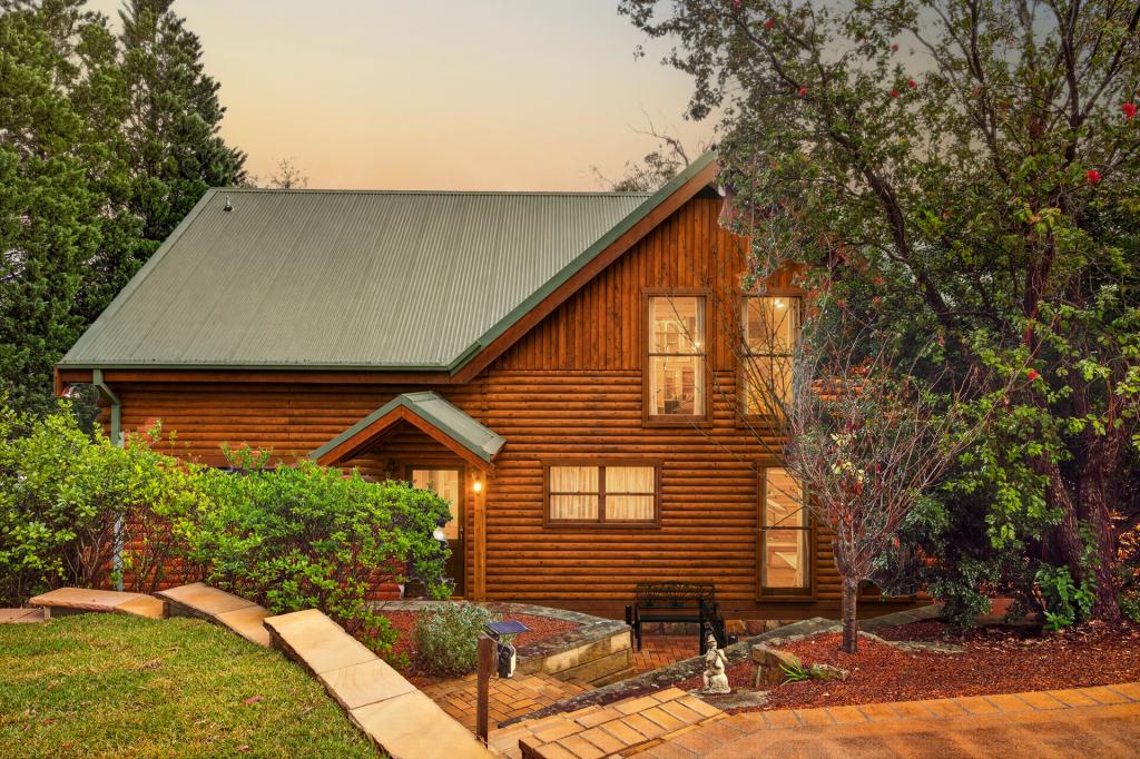 21-25 Shamrock Cl, Winmalee, NSW 2777