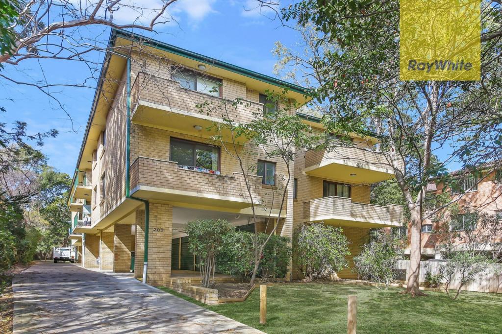 4/209 Hawkesbury Rd, Westmead, NSW 2145