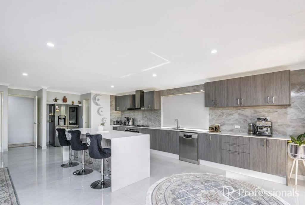3 Aspen Gr, Ballajura, WA 6066