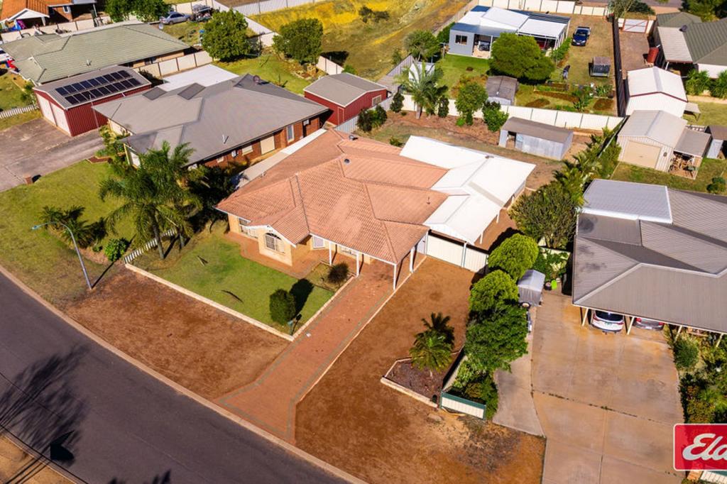 22 Tappak St, Waggrakine, WA 6530