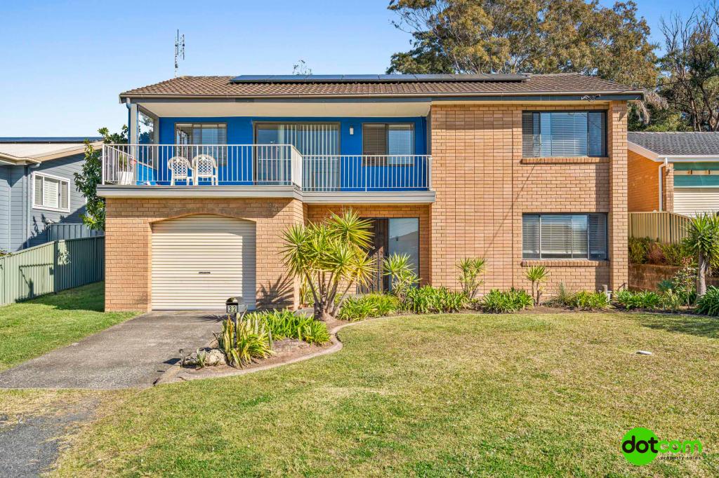 32 Middlesex Ave, Gorokan, NSW 2263