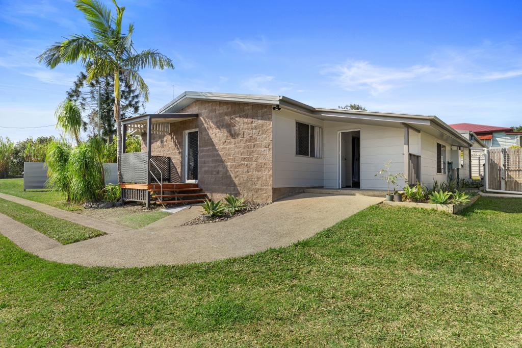 2/20 Power Rd, Southside, QLD 4570