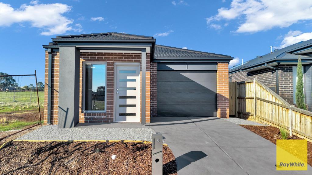 8 Namba Dr, Tarneit, VIC 3029
