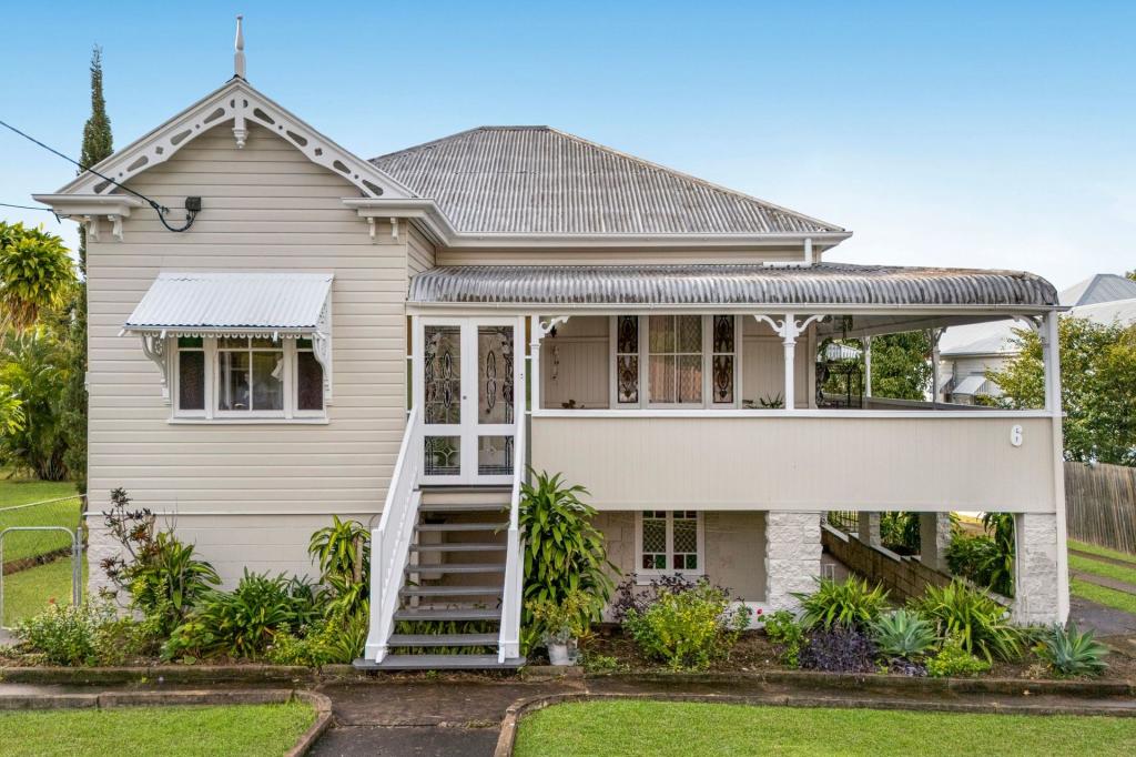 6 BRISBANE RD, EAST IPSWICH, QLD 4305
