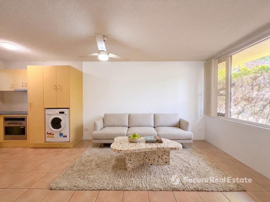 3/75 Sir Fred Schonell Dr, St Lucia, QLD 4067