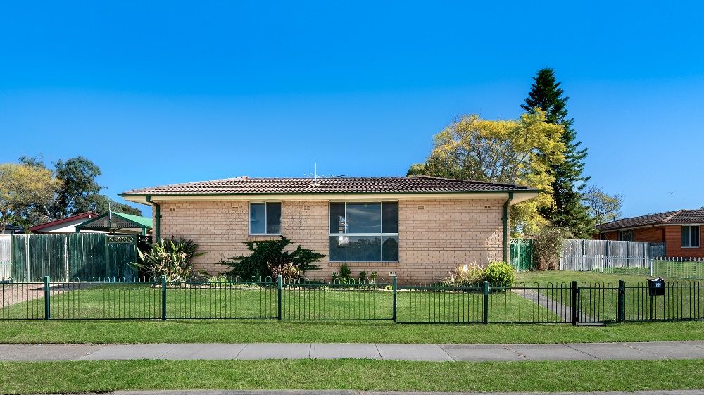 22 Peppin Cres, Airds, NSW 2560