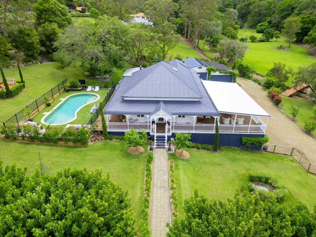 54 Waterfall Dr, Wongawallan, QLD 4210