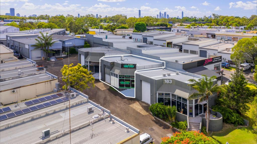 2/183 CURRUMBURRA RD, ASHMORE, QLD 4214