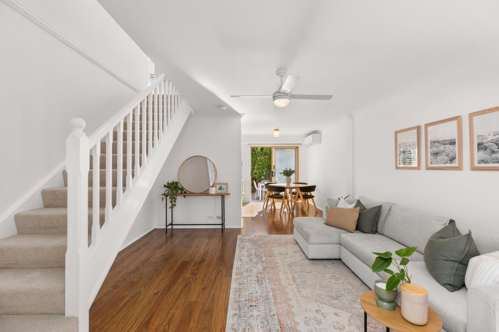 2/33 Mccann Ct, Carrington, NSW 2294