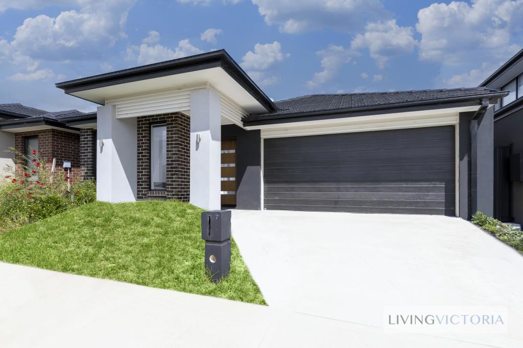 7 Benson Dr, Werribee, VIC 3030