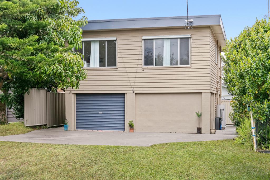 22 Ravenswood St, Mannering Park, NSW 2259