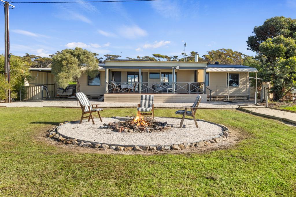 48 The Esplanade, Clinton, SA 5570