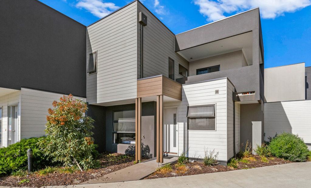 5 Dominic Rd, Pakenham, VIC 3810