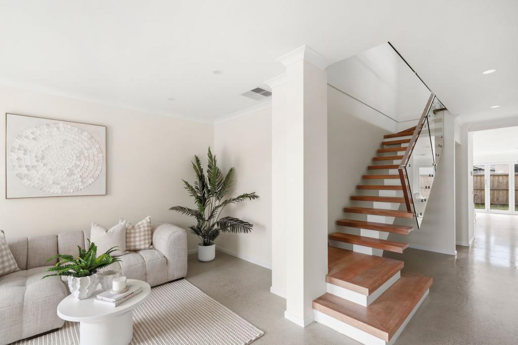 85 Robinson St, Armstrong Creek, VIC 3217