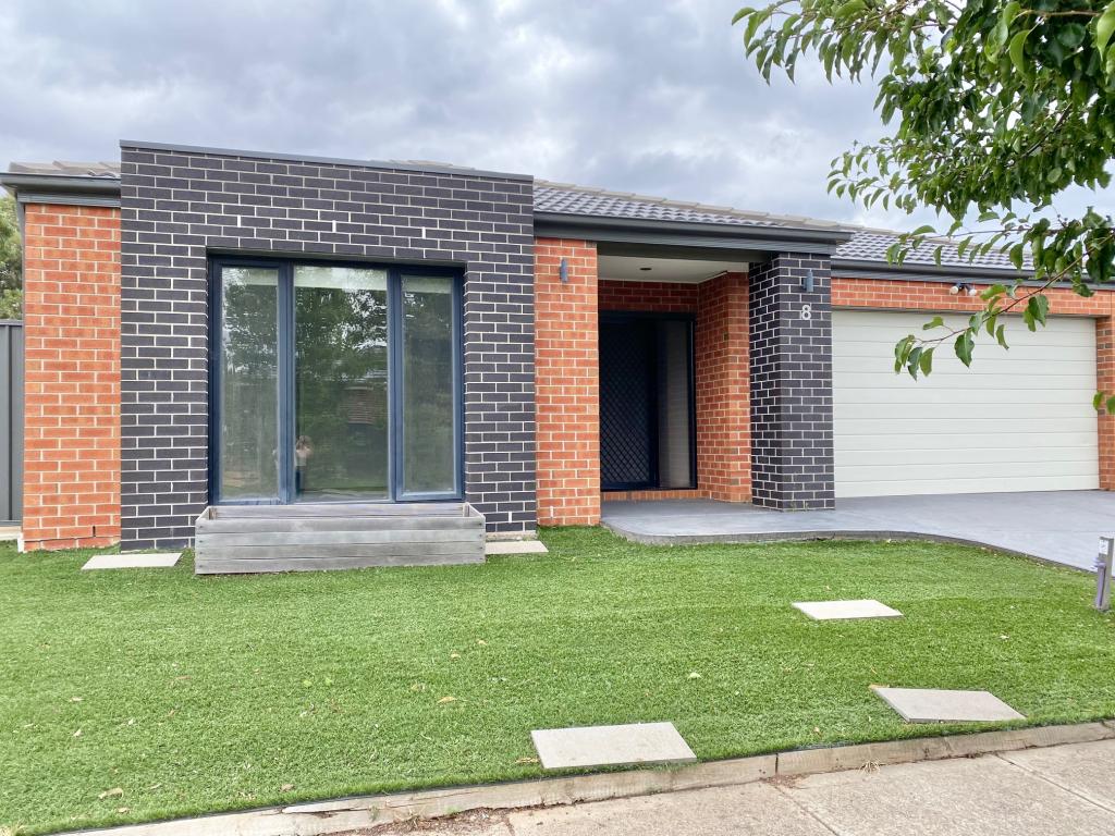8 Yarrambat St, Manor Lakes, VIC 3024