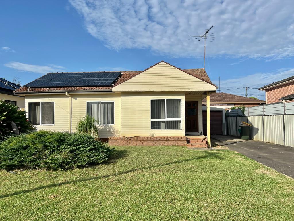 35 Allman St, Campbelltown, NSW 2560